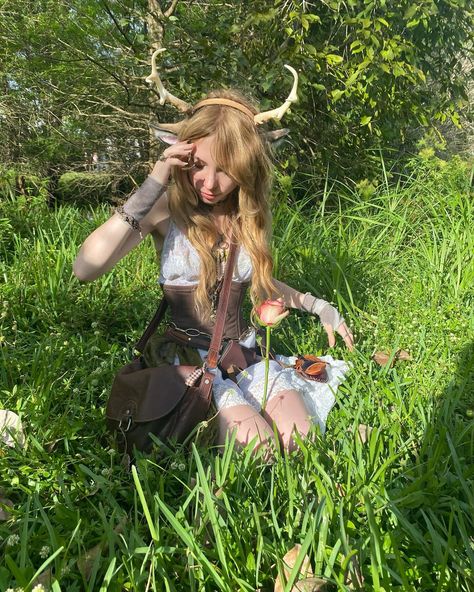 over the brook of the willows..₊˚✧𑁍.ೃ࿔*:･🦌🌲🪻🪷 #fairy #forestcore #fairycore #fairytale #fawncore #renfest #renfaire #fae Cute Renfaire Outfits, Renfaire Outfit Fae, Faun Costume Female, Ren Fair Outfits Fairy, Deer Fairy Costume, Ren Faire Barbarian, Deer Aesthetic Outfit, Deer Ren Faire Outfit, Renfaire Elf Outfit