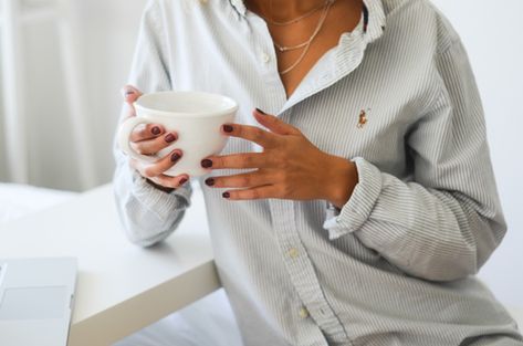 cozy classic Ralph Lauren Shirt Outfit, Mode Chic, Ralph Lauren Shirt, Mode Style, Blue Shirt, Look Fashion, Shirt Outfit, Spring Summer Fashion, Dress To Impress