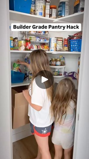 Corner Pantry Organization, Butlers Pantry Ideas, Pantry Hacks, Corner Kitchen Pantry, Pantry Layout, House Pantry, Trim Carpentry, Perfect Pantry, Lake House Interior