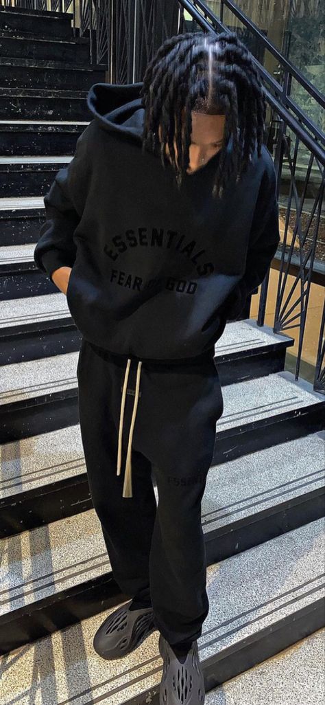 Chill Boy Outfits, Guy Outfits Black, Tuff Outfits Men, Black Men Styles, Dope Boy Outfits, Opiumcore Outfits Men, Black Men Fits, Essentials Hoodie Outfit Men, Black Fits Men