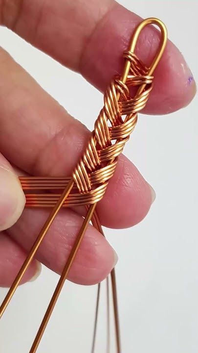 Diy Mens Wire Jewelry, How To Make Copper Bracelets, Wire Wrapped Bangles Tutorial, Wire Jewelry Videos, Wire Jewelry Tutorial Step By Step Free, Wire Jewelry Patterns Bracelets, How To Make Copper Jewelry, Wire Wrap Bracelet Tutorial, Wire Wrapped Tutorial