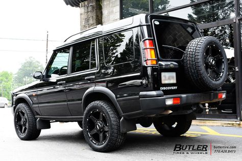 Land Rover Discovery with 20in Grid Offroad GD4 Wheels exclusively from Butler Tires and Wheels in Atlanta, GA - Image Number 11036 Land Rover Discovery 2016, Land Rover Defender Custom, Discovery Car, Range Rover Wheels, Range Rover Discovery, Land Rover Discovery 1, Land Rover Discovery 2, 2007 Chevy Silverado, Hummer Cars