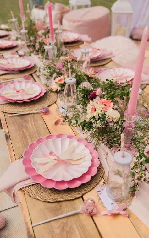 Birthday Party Table Ideas, Floral Birthday Party Ideas, 6th Birthday Party Ideas, Birthday Picnic Ideas, Birthday Party Ideas Pink, Dream Birthday Party, Girls Birthday Party Ideas, Butterfly Tea Party, Creative Birthday Party Ideas