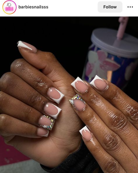 Short Square Nails French Tip Design, Bling Out French Tip Nails, Cute Birthday Short Nails, Nails For Freshman, Small Bling Nails, Nail Short French Tip, Short White Acrylic Nails French Tip, Back To School Nails Acrylic Short White, Summer Shorties Nails Designs