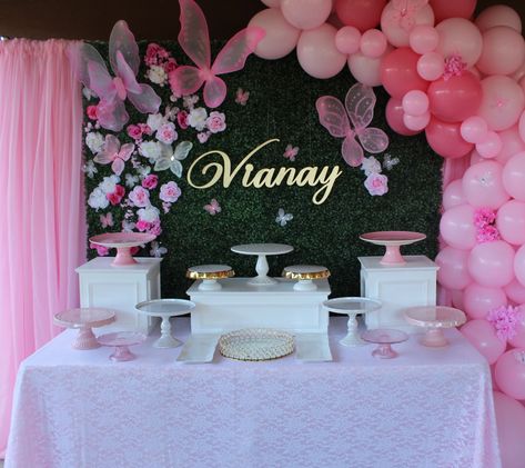 Butterfly Themed Dessert Table, Butterfly Themed Graduation Party, Butterfly Dessert Table Ideas, Butterfly Theme Dessert Table, Butterfly Themed Birthday Party Backdrop, Butterfly Themed Birthday Party Decoration, Butterfly Treat Table, Butterfly Backdrop Ideas, Butterfly 1st Birthday Party Theme