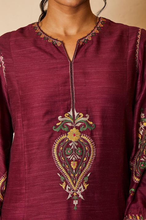 Buy Sue Mue Wine Tussar Georgette Thread Work Embroidered Kurta Salwar Set Online | Aza Fashions Hand Embroidery Designs For Suits, Top Lehenga, Eastern Fashion, Embroidery Dresses, Hand Embroidery Dress, Short Kurta, Embroidery On Kurtis, Kurti Embroidery Design, Notched Neckline