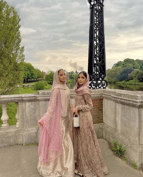 Hijabi Wedding, Desi Dress, Desi Wedding Dresses, Eid Outfits, Bridal Dresses Pakistan, Desi Wear, Modest Fashion Hijab, Desi Fashion Casual, Pakistani Fancy Dresses