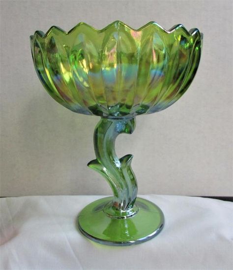 Flower Pedestal, Glass Lotus Flower, Carnival Glass Vintage, Lotus Bowls, Carnival Glass Bowls, Fairy Lamp, Iridescent Green, Vintage Carnival, Blue Lotus