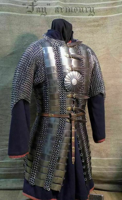 Medieval Breastplate, Battle Warrior, Plate Mail, Suit Of Armour, Lamellar Armor, Chainmail Armor, Plate Armor, Historical Armor, Early Medieval