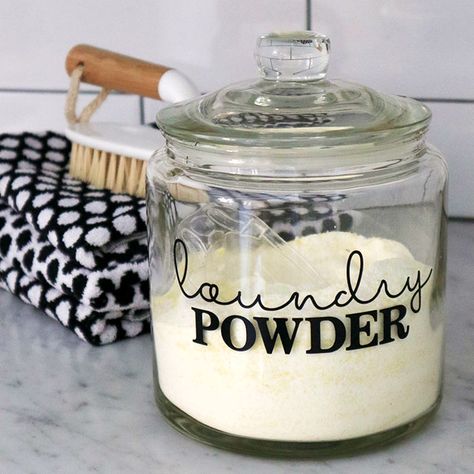 Homemade Washing Powder, Homemade Laundry Detergent Powder, Powder Laundry Soap, Best Laundry Detergent, Homemade Cleaners Recipes, Diy Laundry Detergent, Powder Laundry Detergent, Laundry Powder, Homemade Laundry Detergent