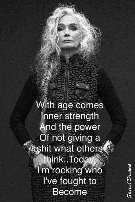 Medium To Short Shag Haircuts, Edgy Fashion For Women Over 40, Edgy Pixie Cut, Aging Quotes, Inspirerende Ord, Loving Relationship, Wild Woman, Aging Beautifully, Aging Well