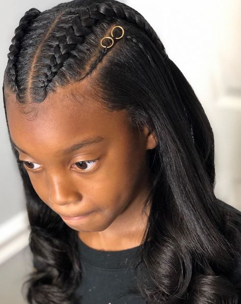 Jennifer Carter 💄 on Instagram: “🤎Brown Skin Girl 🤎...... 𝒀𝒐𝒖𝒓 𝒔𝒌𝒊𝒏 𝒋𝒖𝒔𝒕 𝒍𝒊𝒌𝒆 𝒑𝒆𝒂𝒓𝒍𝒔  Happy first day of school Jordan!   Silk press with stitch braids Jennifer Carter…” Little Black Girls Hairstyles For Kids Silk Press, First Day Of School Hairstyles Prek, Silk Press Kids Styles, Press And Curl Natural Hair Kids, Silk Press Hairstyles For Kids, Kids Silk Press Natural Hairstyles, Kids Silk Press Natural Hair, First Day Of School Braids, First Day Of School Hairstyles For Kids