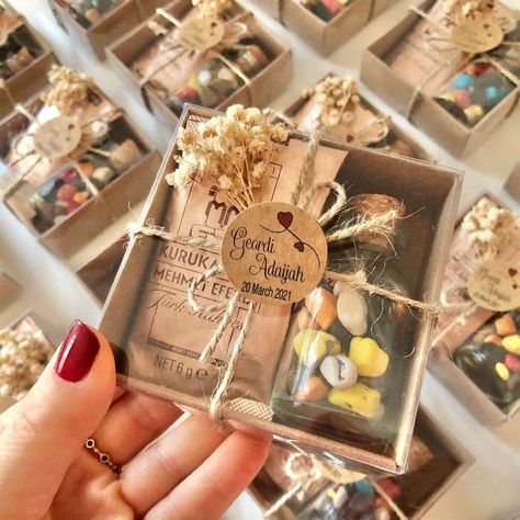 Coffee Favors, Tea Wedding Favors, Unique Baby Shower Favors, Bulk Wedding Favors, Chocolate Wedding Favors, Wedding Chocolate, Engagement Favors, Chocolate Favors, Mini Bottle