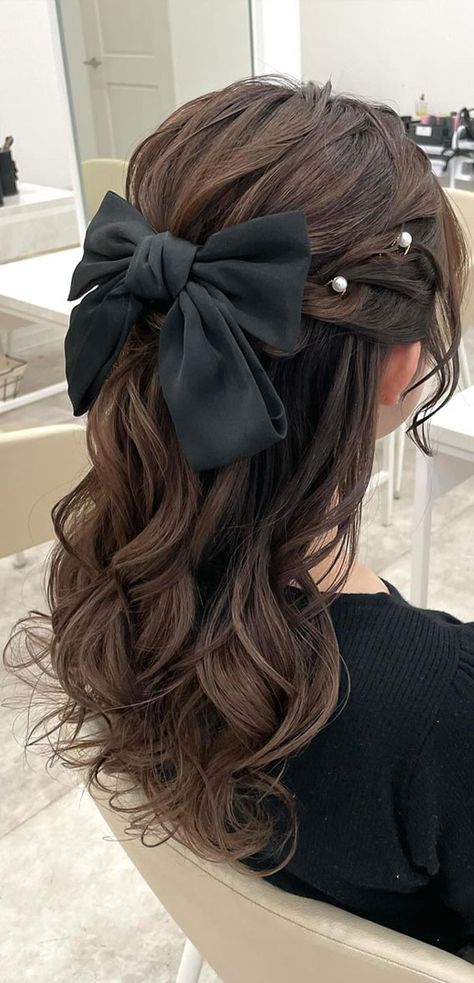 half up half down with bow, easy half up with bow, easy bun hairstyle with bow, bow hairstyles, bubble braid with bow, bun with bow cute hairstyle, coquette hairstyle, bubble ponytail with bow, everyday hairstyle, ponytail with bow Half Bun Hairstyle, Half Bun Hairstyles, Half Up Half Down Hair Prom, Half Ponytail, Prom Hairstyles For Short Hair, Easy Hairstyles For Medium Hair, Hoco Hairstyles, Bow Hairstyle, Ribbon Hairstyle