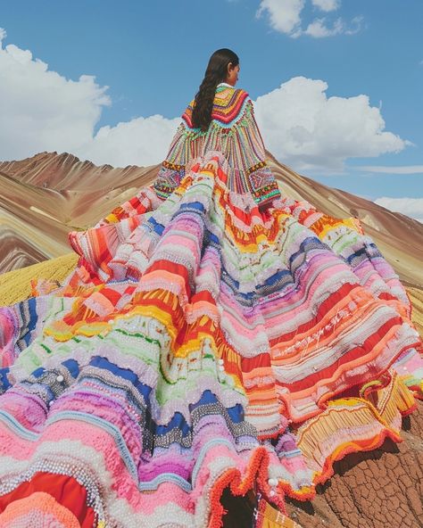 Peru Fashion, Fashion Bazaar, Rainbow Mountain, Rainbow Party, July 12, Mexican Art, Peru, Art Inspiration, Vogue