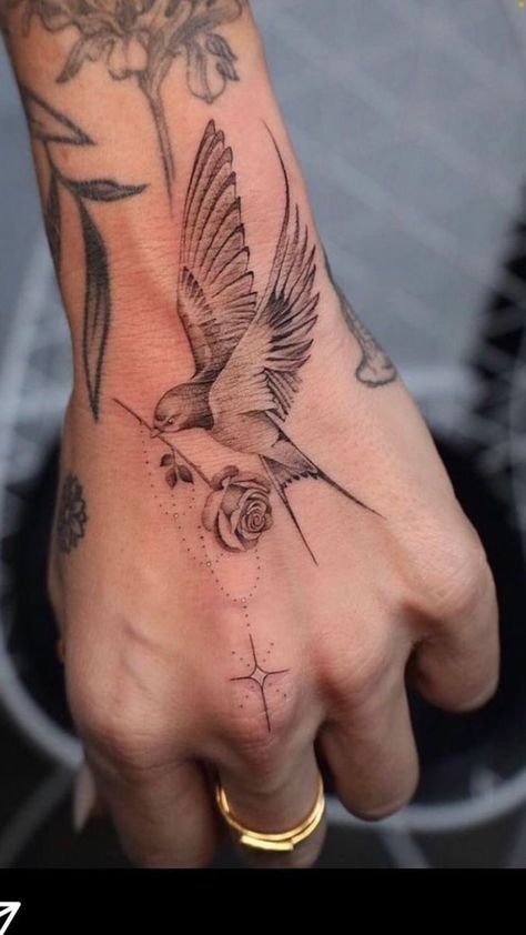 Tato Dengan Makna, Tato Jari, Swallow Tattoo, Tato Lengan, Geniale Tattoos, Greek Tattoos, Small Hand Tattoos, Bird Tattoo, Small Tattoos For Guys