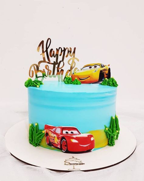 Cars Cake Design, Pirate Ship Cakes, Cars Theme Cake, Cake Designs For Boy, Cake Designs For Girl, Cake Designs For Kids, Queen Cakes, Baby First Birthday Cake, Fondant Cake Designs