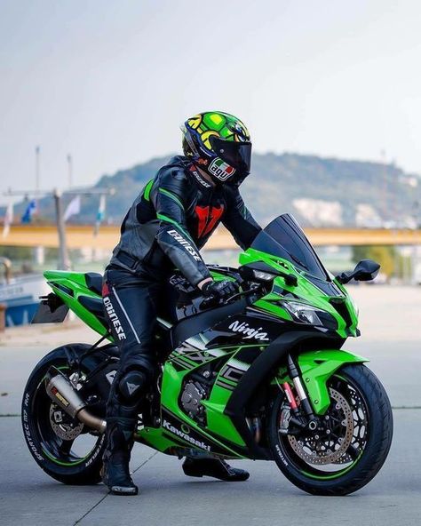 Kawasaki Ninja 650 Kawasaki Ninja Bike, Kawasaki Bike, Power Stance, Motor Balap, Kawasaki Ninja H2r, Kawasaki Heavy Industries, Ninja H2r, Ninja Bike, Honda Scrambler