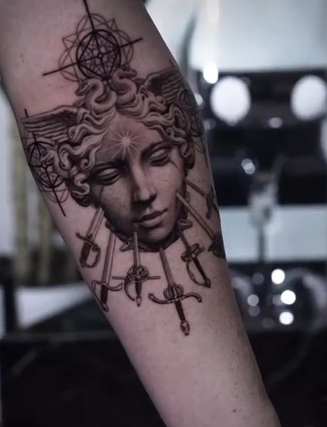 Daniel Silva Tattoo, Daniel Silva, Piercings Ideas, Black And Grey Tattoos, Tattoo Artist, Tattoos And Piercings, Cool Tattoos, Tattoo Artists, Tattoo Ideas