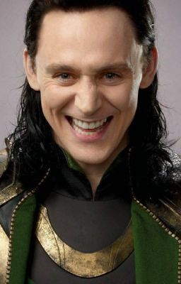 Thor Villains, Drawing Marvel, Tom Hiddleston Funny, Evil Smile, Loki God Of Mischief, Loki Art, Crimson Peak, Thomas William Hiddleston, The Dark World