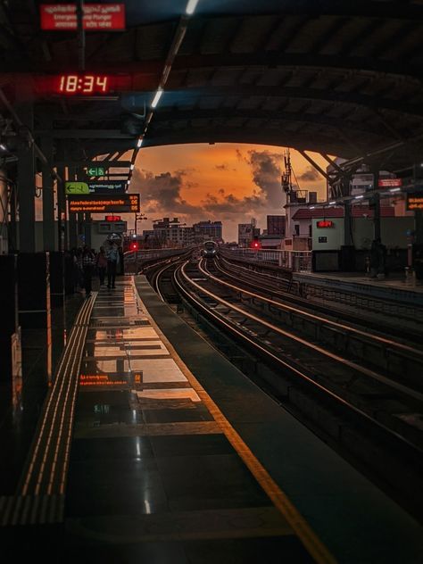 Kochi Metro Photography, Kochi Metro Aesthetic, Kolkata Metro, Kochi Metro, Kochi Photography, Fort Kochi, Football Wedding, Instagram Captions Clever, Minions Wallpaper