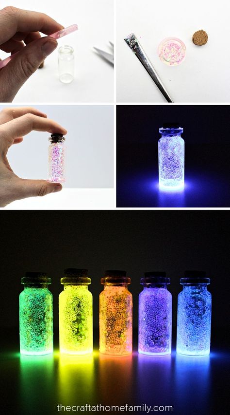 Do your little ones love fairies? Delight them with these super simple glow stick fairy jars! These miniature glow jars come together in under five minutes, and they make great DIY night lights or fairy garden lanterns. Such a fun and easy glow-in-the-dark craft for kids! Find out how to make easy fairies in a jar to use as a DIY night light or a glowing lantern for your fairy garden. This DIY glow stick glitter jar craft is great for helping kids fall asleep at bedtime. Use a mason jar or not! Tiny Jar Crafts Diy, Bfg Dream Jars, Fairies In A Jar, Stick Fairy, Fairy Jars Diy, Diy Night Light, Glow Stick Jars, Glitter Sensory Bottles, Mason Jar Fairy Lights