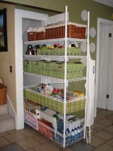 cheap roll-out pantry, cheap kitchen organization maybe this approach for hall?? Or garage organization. Skjulte Rum, Roll Out Shelves, Deep Closet, Office Closet, Organized Pantry, Creative Storage Solutions, Diy Casa, Creative Storage, غرفة ملابس