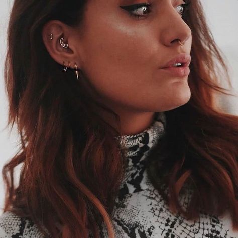 Maria Tash on Instagram: ““[@Maria_Tash] has elevated and modernized the piercing game with bespoke design that suits each individual’s anatomy, so every ear is…” Daith Piercings, Maria Tash Earrings, Opal Belly Ring, Pregnancy Belly Rings, Gold Belly Ring, Cartilage Jewelry, Daith Earrings, Maria Tash, Navel Jewelry