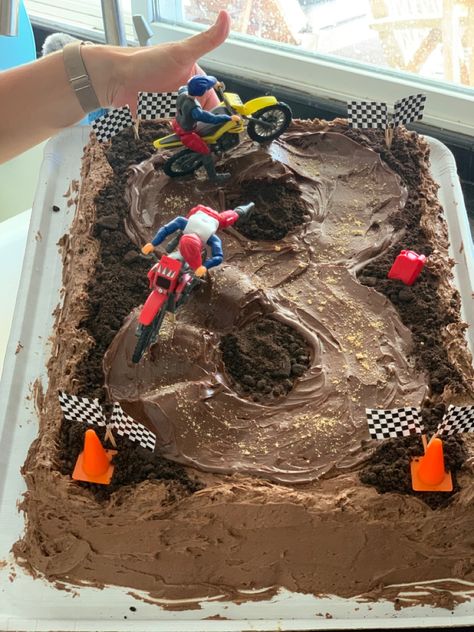 Dirt Bike Birthday Party Cake, Dirt Bike Track Cake, Motorcycle Birthday Party Ideas, Dirtbike Party Ideas, Dirt Themed Birthday Party, Diy Dirt Bike Cake, Dirt Bike Theme Cake, 2nd Birthday Dirt Bike Theme, Motorcross Birthday Party Kids