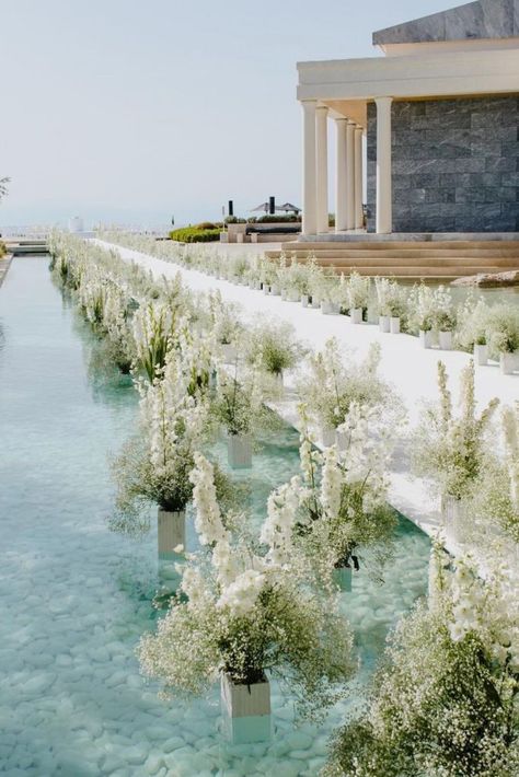 Wedding Isles, Top Wedding Trends, Aqua Wedding, Europe Wedding, Water Wedding, Napa Wedding, Beach Ceremony, Bali Wedding, Greece Wedding