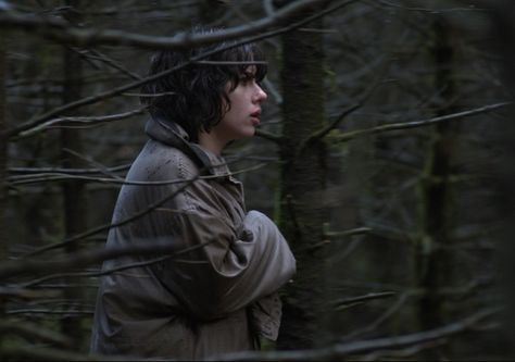 Under The Skin Movie, Jonathan Glazer, Edge Of Tomorrow, Super B, Under The Skin, Blue Forest, Cinematic Photography, Good Movies To Watch, New Images