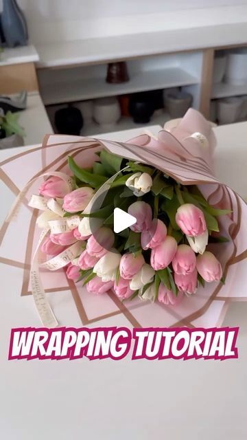 Flower Bouquet In Paper, Round Flower Bouquet, Wrapping Bouquet, Tulip Season, Flower Wrapping, How To Wrap, Round Flower, How To Wrap Flowers, Flowers Bouquet