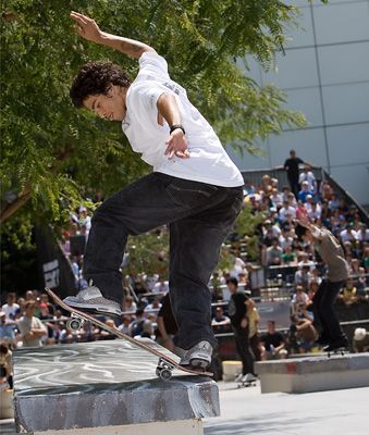 Paul Rodriguez Street Dreams Movie Poster, Derrick Cabrera Street Dreams, Street Dreams Skate Movie, Paul Rodriguez Street Dreams, Paul Rodriguez Skater, Street Dreams Movie, Skate Movies, Skater Bf, Skater Wallpaper