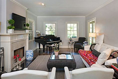 Traditional Living Room with Grand Piano - Traditional - Living Room - Los Angeles - by Jennifer A. Emmer/Feng Shui Style Grand Piano Living Room, Piano Grand, Piano Living Rooms, Piano Tips, Feng Shui Living Room, Baby Grand Piano, Small Living Room Layout, Indian Living Rooms, Living Room Layout