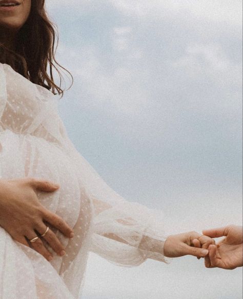 Neutrals Maternity Shoot, Detailed Maternity Photos, Poses For Maternity Photoshoot Outside, Famous Maternity Photos, Kaley From Kansas Maternity, European Maternity Shoot, Bible Maternity Pictures, Dramatic Maternity Photography, Maternity Photography Cloudy Day