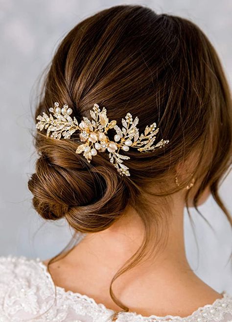 Pearl Hair Comb Wedding, Gold Hair Piece, Bride Hair Piece, Sophisticated Hairstyles, Hair Comb Clips, Gold Hair Comb, Delicate Wedding, Gold Hair Accessories, Wedding Hair Comb