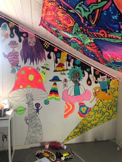 Hippie Wall Painting, Wall Paint Ideas Bedroom, Trippy Wall Paintings, Bedroom Mural Ideas, Trippy Wall Mural, Wall Drawing Bedroom, Bedroom Art Painting, Paint My Room, Trippy Room