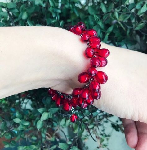 Excited to share the latest addition to my #etsy shop: Glass Beads Pomegranate Bracelet For Women, Lampwork Bracelet, Pomegranate Jewelry, Red glass bracelet https://etsy.me/3lGQimh #red #yes #women #no #glass #lobsterclaw #pomegranatejewelry #pomegranate #pomegranatee Pomegranate Bracelet, 2 In 1 Necklace, Red Stone Bracelet, Pomegranate Jewelry, Lampwork Bracelets, Red Beaded Bracelet, Fruit Jewelry, Magical Jewelry, Summer Bracelets