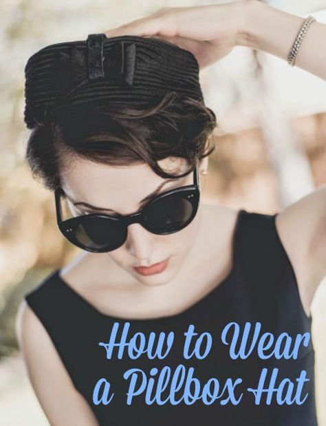 Tanith Rowan: How to Wear a Pillbox Hat 50s Pillbox Hat, How To Wear A Pillbox Hat, Pillbox Hat Hairstyles, Hats Short Hair, Ace Design, Ladylike Outfits, 1940's Fashion, 1940s Hairstyles, Women Hats Fashion