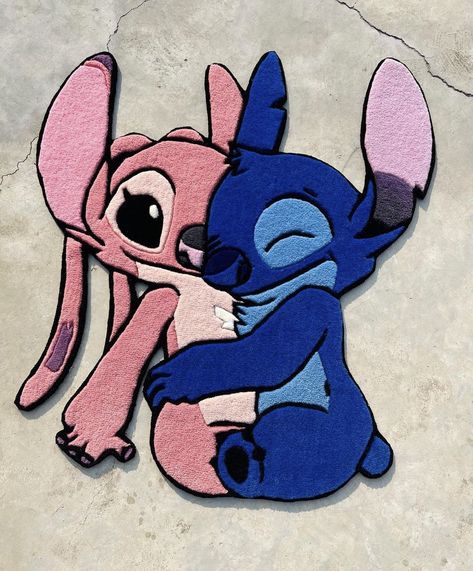 Lilo And Stitch Valentines, Beginner Rug Tufting Ideas, Tufting Rugs Ideas, Tufted Rug Ideas, Gamers Aesthetic, Stitch Valentines Day, Stitch Valentines, Stitch Rug, Hug Cartoon