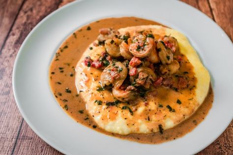 Voodoo Shrimp, Charleston Shrimp And Grits, Best Shrimp And Grits Recipe, Shrimp N Grits Recipe, New Orleans Voodoo, Dishes To Make, Cheesy Grits, Grits Recipe, Shrimp Grits