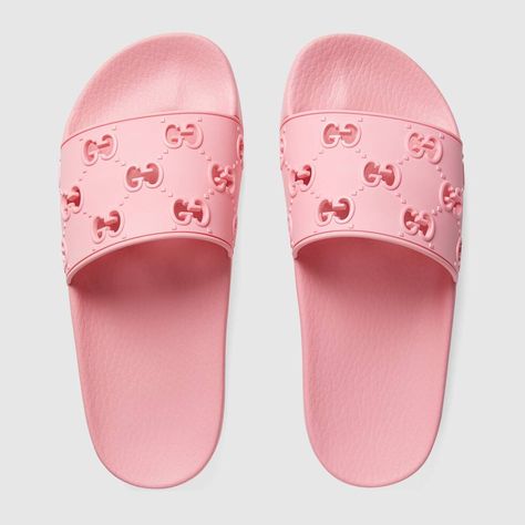 Shop the Pink Rubber Women's GG Slide Sandal at GUCCI.COM. Enjoy Free Shipping and Complimentary Gift Wrapping. Pink Gucci Slides, Gucci Flip Flops, Gucci Slides, Designer Slides, Gucci Pink, Pink Slides, Mode Zara, Gucci Gifts, Slides For Women