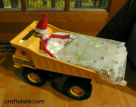 Sleeping on a dump truck elf Elf On The Shelves, Shelf Elf, Elf Kit, Awesome Elf On The Shelf Ideas, Elf Props, Elf Activities, Xmas Elf, Elf Antics, Elf Fun