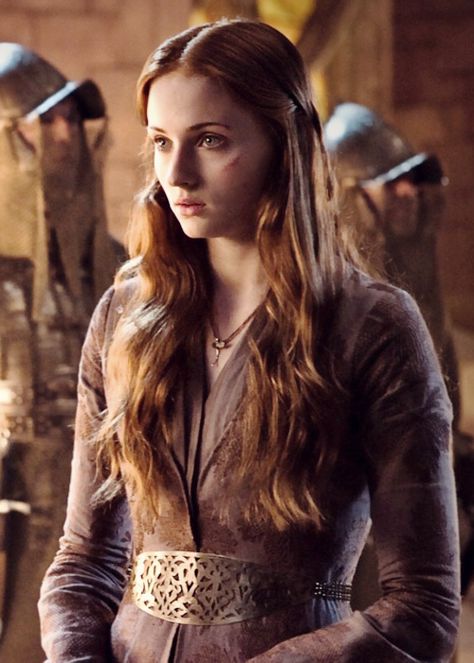 Game of Thrones: Sansa Stark, young and more impressionable Sophie Turner Tattoo, Game Of Thrones Sansa, Game Of Thrones Costumes, George Martin, Hair Blond, Cersei Lannister, Gra O Tron, Sansa Stark, Arya Stark