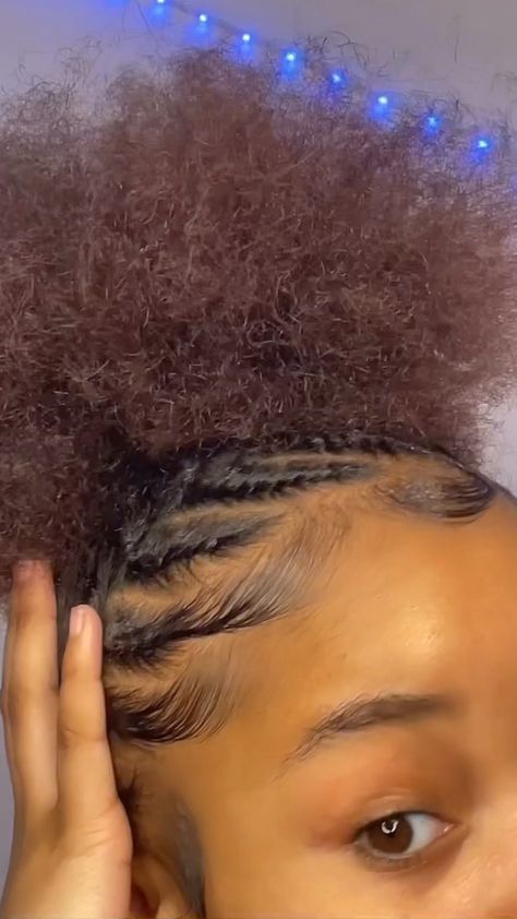 Cornrow And Puff Hairstyles, How To Do A Braid Out On Natural Hair, Cornrows With Puff, Natural Cornrow Hairstyles For Black Women, Cornrow Puff, Skl Hairstyles, Natural Cornrow Hairstyles, Afro Puff Hairstyles, Natural Hair Puff