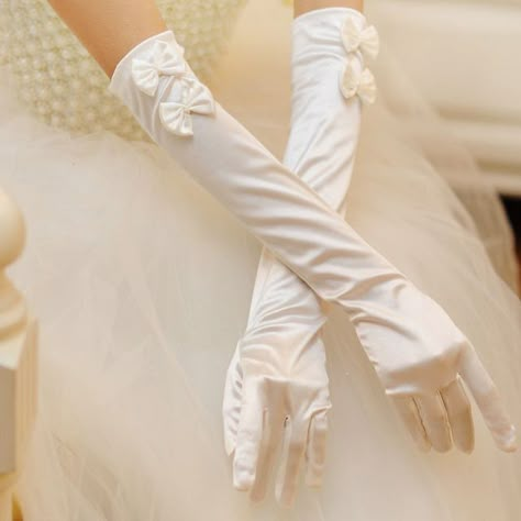 Bridal Gloves Long, Wedding Dress With Gloves, Princess Gloves, Long White Gloves, Bride Gloves, Dress With Gloves, Evening Gloves, Gloves Fashion, Wedding Gloves