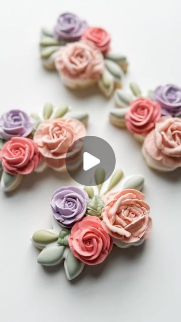 Cacey Cox on Instagram: "Let’s make some florals. Piping tip is the ateco 124k. Cutter- @sweetsilhouettes. Excuse my bad voiceovers, they aren’t easy but Instagram is forcing my hand on getting hip with the times 😂  . . . #caceyscakery #sugarcookies #decoratedcookies #edibleart #cookieart #cookiesofinstagram #customcookies #royalicingflowers #fyp #viral #royalicingtransfers #royalicing #howto #tutorial #cookievideo #pipedflowers #roses #flowers #reelsinstagram #réel #reelitfeelit" Flower Piping Tips Royal Icing, How To Make Royal Icing Roses, Royal Icing Floral Tutorial, Royal Icing Rosettes, Stiff Royal Icing Recipe For Flowers, Making Royal Icing Flowers, Royal Icing Roses On Cookies, Flower Cookies Buttercream, Royal Icing Roses Tutorial