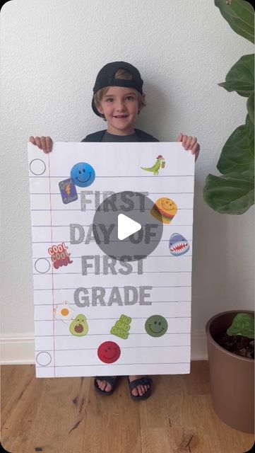 First Day Of School Poster, First Day School Sign, First Day Of School Board, School Floor, Teachers Day Poster, Kids Work, First Day Of School Sign, First Day School, Class Decor