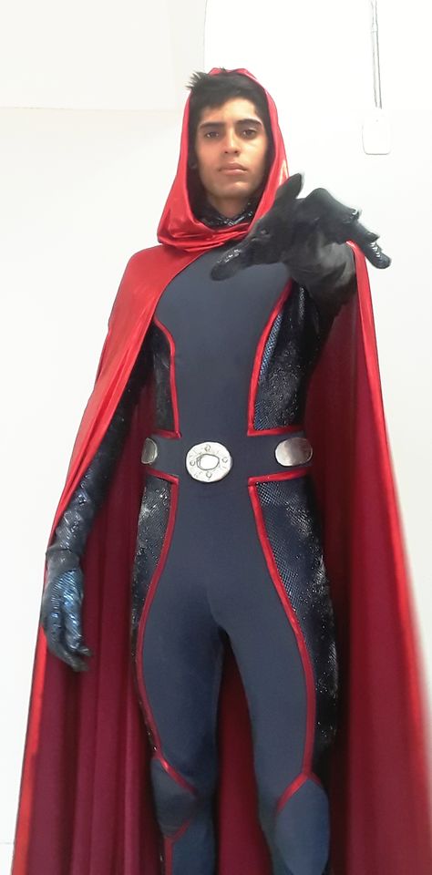 Wiccan Marvel Cosplay Billy Kaplan Billy Maximoff Costume, Wiccan Costume Marvel, Superhero Cosplay Men, Wiccan Costume, Susy Diaz, Wiccan Halloween, Superhero Drawing, Billy Maximoff, Wiccan Marvel