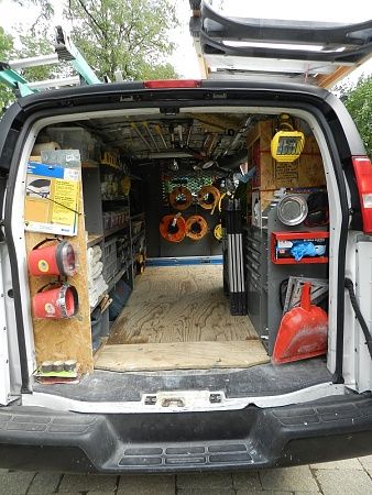 Organized Work Van Van Storage Ideas Tools, Work Van Organization, Work Van Organization Ideas, Van Organization Ideas, Truck Organization Ideas, Van Storage Ideas, Work Truck Organization, Work Truck Storage, Van Organization